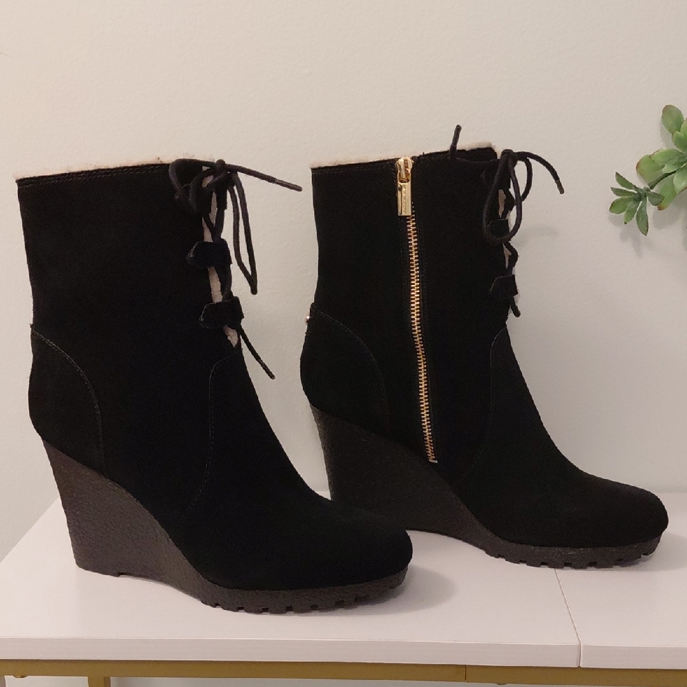 Michael Kors Rory Wedge Booties 10M